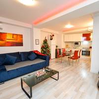 Royal Accommodation