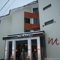 Mythos Luxury Rooms