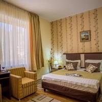Hotel Rina Cerbul