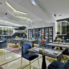 Epoque Hotel