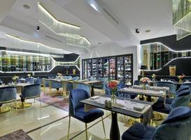 Epoque Hotel