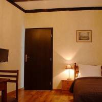 Avalon Rooms