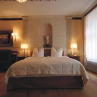 Hip Hotel
