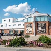Restaurant & Design Hotel Noem Arch 