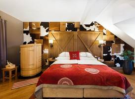 Bristol Tradition and Luxury 