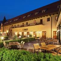 Lindner Hotel Prague Castle 
