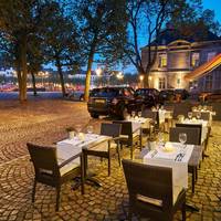 Anna's Restaurant & Hotel 