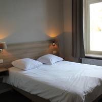Hotel Lodewijk Van Male 