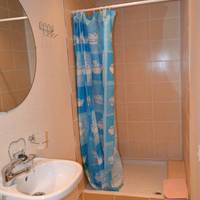 Arina House & Apartment 