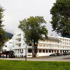 Kinsarvik Fjord Hotel 