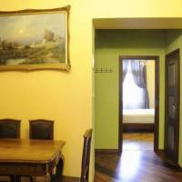 Decameron Apartments 