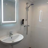 Budget Dam Hotel 