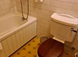 Lahe Guesthouse 