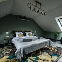 Porins Hotel 