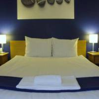 Port Hotel 