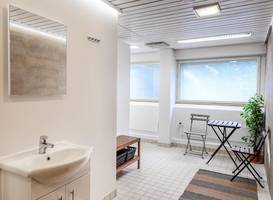 Hotel B8 