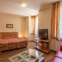 Royal Plaza Hotel Apartments 