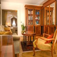 Palace Judita Luxury Rooms 