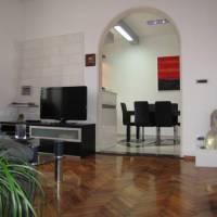 Stylish Theatre Apartments 