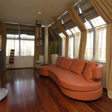 Les Fleurs Boutique Hotel 