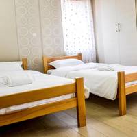 Di Angolo Guesthouse B&B 