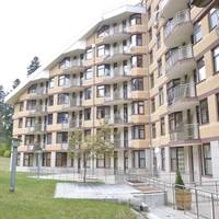Persey Flora Apartments 