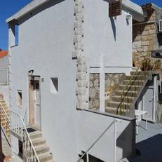 Apartments Tudor Nikola 