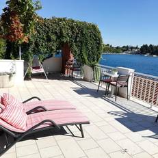 Shell Bay Apartments 