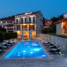 Apartments Sutalo 