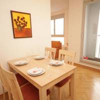 Petros Apartments 