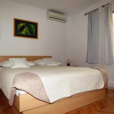Apartments Milena 