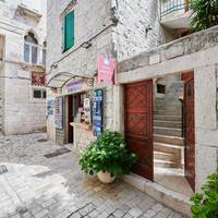 Apartments Ivica 