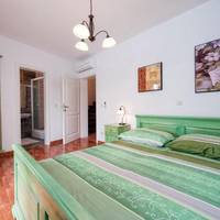 Apartments Ester 