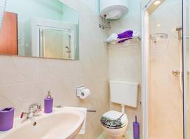 Apartments Roza 