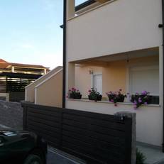 Apartments Lena 