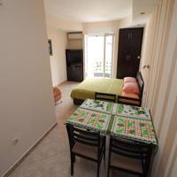 Nina Apartments 