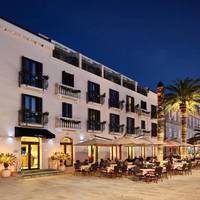 Hotel Pine 