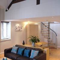 City Quarters at Shaftesbury House Serviced Apartments 