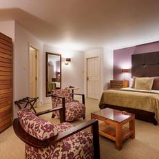 Stirling Management Hotel & Conference Centre 