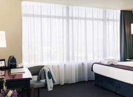 Mercure Cardiff Holland House Hotel & Spa 