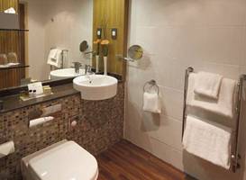 Ashford International Hotel - QHotels 