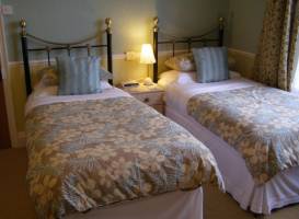 Anton Guest House Bed and Breakfast 