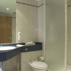Days Hotel Belfast City Centre 