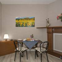 Tuscan Sun Holiday Apartments 