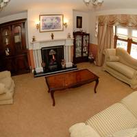 Avlon House Bed and Breakfast 
