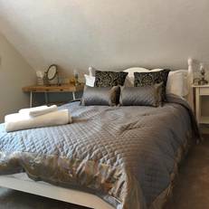 The Cherry Tree Guest House 