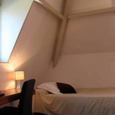Le Castel, Noble Guesthouse 