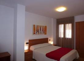 Apartamentos Puerta Muralla 