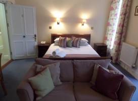 Harry's Hotel & Restaurant 