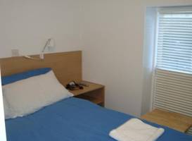 Hostel Alma & Cafe Express 